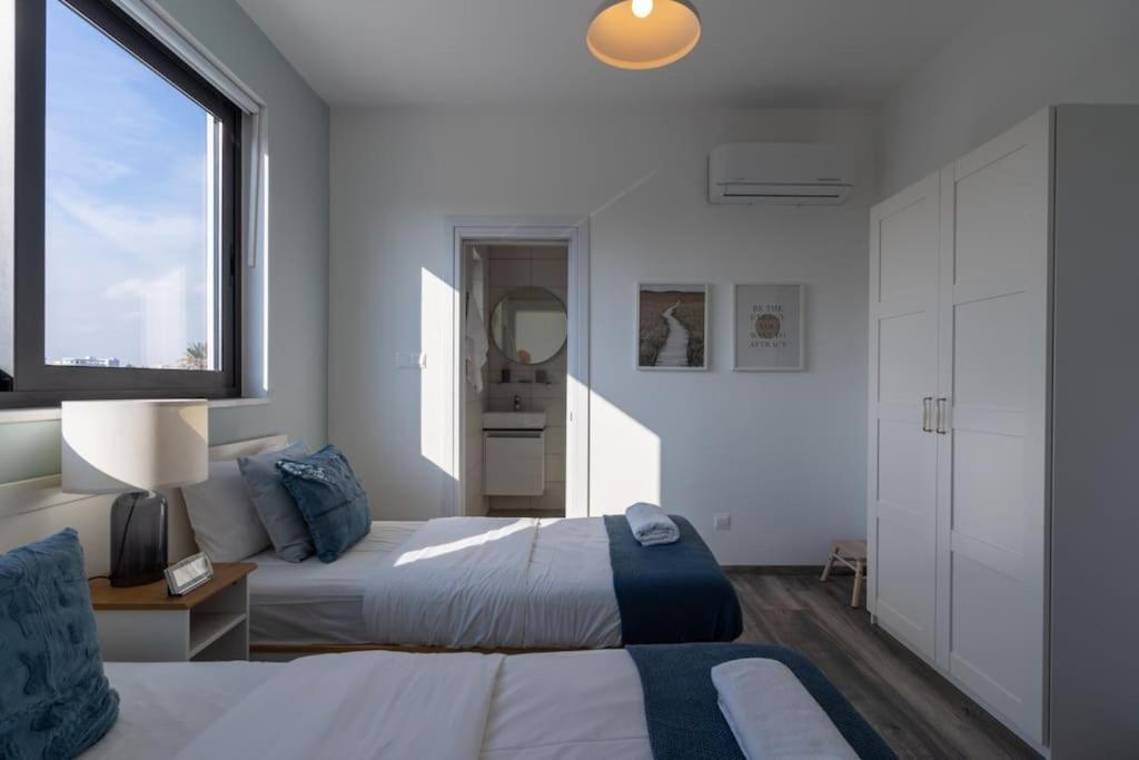 Thalassa 2-Bedroom Apartment In Larnaca Dış mekan fotoğraf