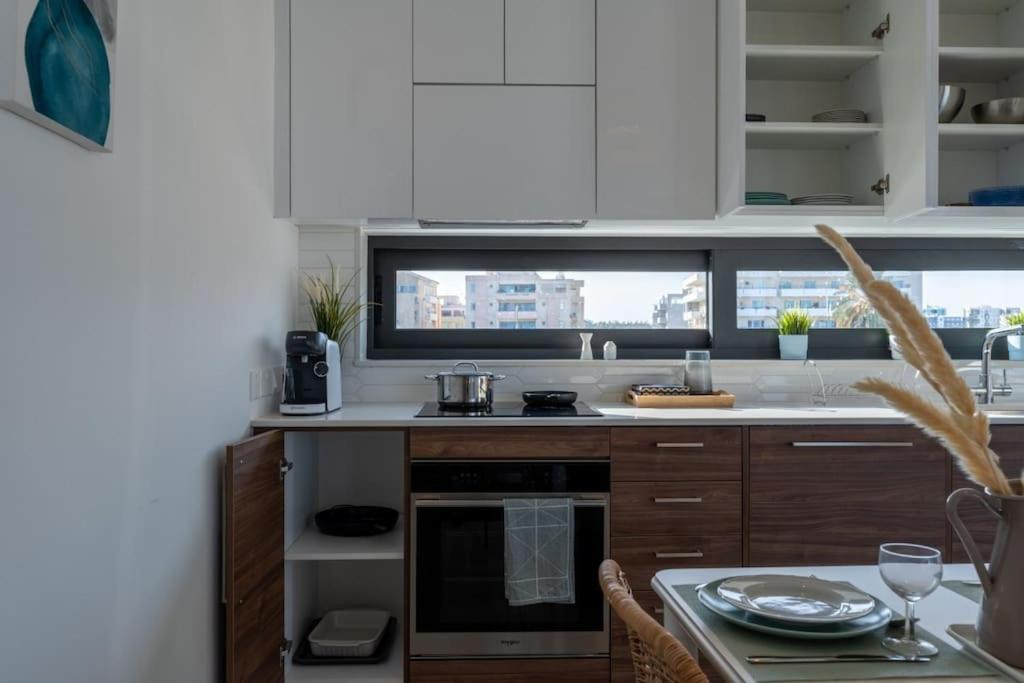 Thalassa 2-Bedroom Apartment In Larnaca Dış mekan fotoğraf