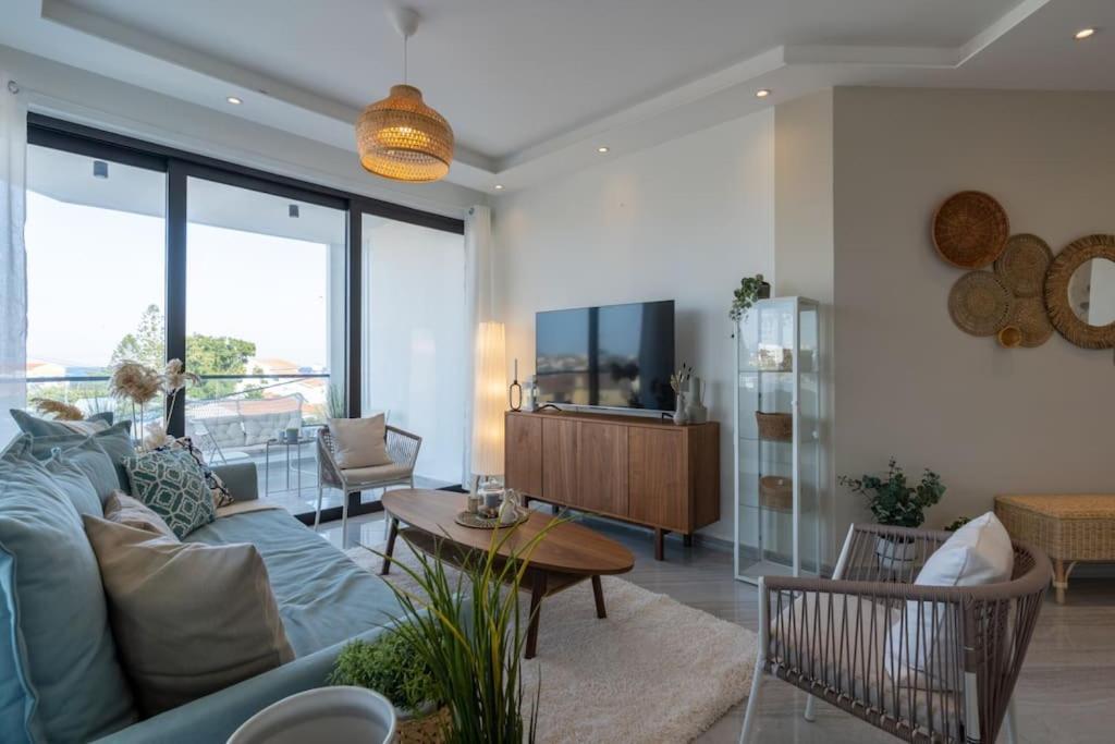 Thalassa 2-Bedroom Apartment In Larnaca Dış mekan fotoğraf