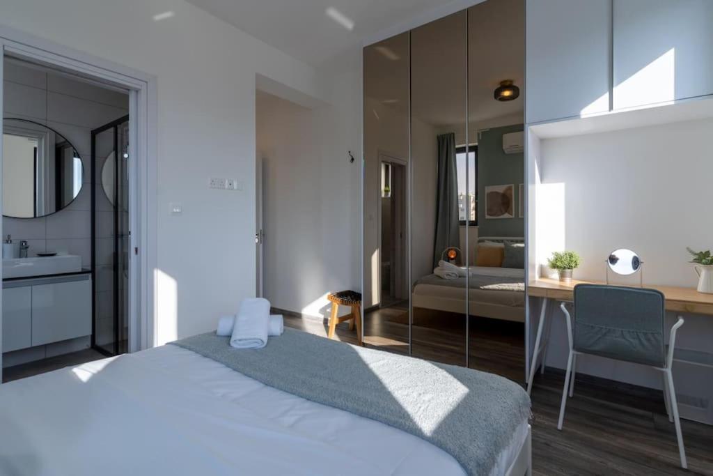 Thalassa 2-Bedroom Apartment In Larnaca Dış mekan fotoğraf